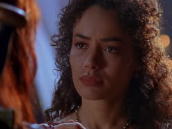 extant_XenaWarriorPrincess_1x12-BewareGreeksBearingGifts_1046