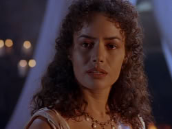 extant_XenaWarriorPrincess_1x12-BewareGreeksBearingGifts_1082