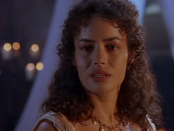 extant_XenaWarriorPrincess_1x12-BewareGreeksBearingGifts_1087