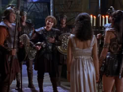 extant_XenaWarriorPrincess_1x12-BewareGreeksBearingGifts_1106