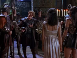 extant_XenaWarriorPrincess_1x12-BewareGreeksBearingGifts_1107