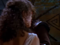 extant_XenaWarriorPrincess_1x12-BewareGreeksBearingGifts_1143