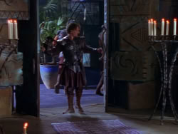 extant_XenaWarriorPrincess_1x12-BewareGreeksBearingGifts_1154