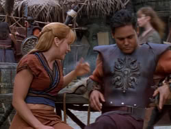 extant_XenaWarriorPrincess_1x12-BewareGreeksBearingGifts_1191