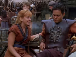 extant_XenaWarriorPrincess_1x12-BewareGreeksBearingGifts_1192