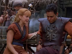 extant_XenaWarriorPrincess_1x12-BewareGreeksBearingGifts_1193