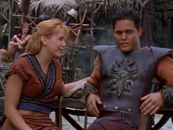 extant_XenaWarriorPrincess_1x12-BewareGreeksBearingGifts_1196