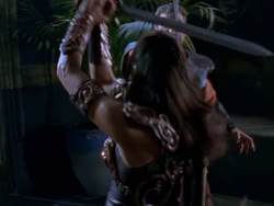 extant_XenaWarriorPrincess_1x12-BewareGreeksBearingGifts_1303