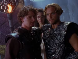 extant_XenaWarriorPrincess_1x12-BewareGreeksBearingGifts_1356