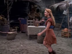 extant_XenaWarriorPrincess_1x12-BewareGreeksBearingGifts_1382