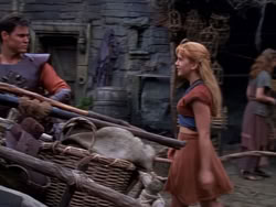 extant_XenaWarriorPrincess_1x12-BewareGreeksBearingGifts_1385
