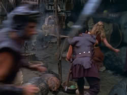 extant_XenaWarriorPrincess_1x12-BewareGreeksBearingGifts_1439