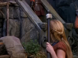 extant_XenaWarriorPrincess_1x12-BewareGreeksBearingGifts_1609