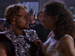 extant_XenaWarriorPrincess_1x12-BewareGreeksBearingGifts_1949