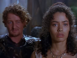extant_XenaWarriorPrincess_1x12-BewareGreeksBearingGifts_1971