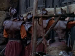 extant_XenaWarriorPrincess_1x12-BewareGreeksBearingGifts_1977