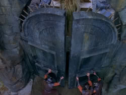 extant_XenaWarriorPrincess_1x12-BewareGreeksBearingGifts_1985