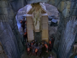 extant_XenaWarriorPrincess_1x12-BewareGreeksBearingGifts_2001