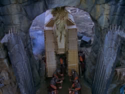 extant_XenaWarriorPrincess_1x12-BewareGreeksBearingGifts_2004