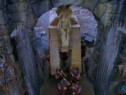 extant_XenaWarriorPrincess_1x12-BewareGreeksBearingGifts_2006