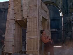 extant_XenaWarriorPrincess_1x12-BewareGreeksBearingGifts_2132
