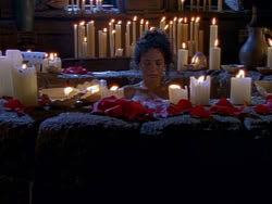extant_XenaWarriorPrincess_1x12-BewareGreeksBearingGifts_2215