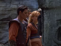 extant_XenaWarriorPrincess_1x12-BewareGreeksBearingGifts_2346