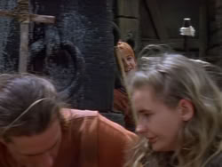 extant_XenaWarriorPrincess_1x12-BewareGreeksBearingGifts_2357