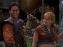 extant_XenaWarriorPrincess_1x12-BewareGreeksBearingGifts_2363