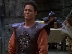 extant_XenaWarriorPrincess_1x12-BewareGreeksBearingGifts_2369