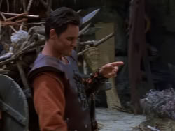 extant_XenaWarriorPrincess_1x12-BewareGreeksBearingGifts_2375