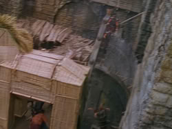 extant_XenaWarriorPrincess_1x12-BewareGreeksBearingGifts_2495