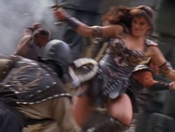 extant_XenaWarriorPrincess_1x12-BewareGreeksBearingGifts_2553