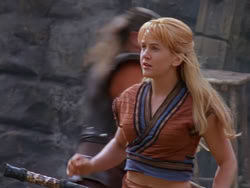 extant_XenaWarriorPrincess_1x12-BewareGreeksBearingGifts_2563