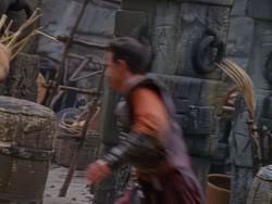 extant_XenaWarriorPrincess_1x12-BewareGreeksBearingGifts_2578