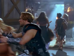 extant_XenaWarriorPrincess_1x12-BewareGreeksBearingGifts_2594