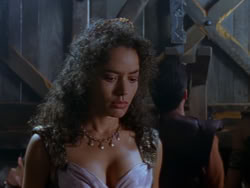 extant_XenaWarriorPrincess_1x12-BewareGreeksBearingGifts_2674