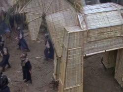 extant_XenaWarriorPrincess_1x12-BewareGreeksBearingGifts_2722