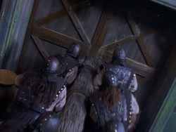 extant_XenaWarriorPrincess_1x12-BewareGreeksBearingGifts_2738