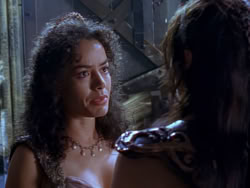 extant_XenaWarriorPrincess_1x12-BewareGreeksBearingGifts_2749