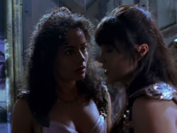 extant_XenaWarriorPrincess_1x12-BewareGreeksBearingGifts_2756