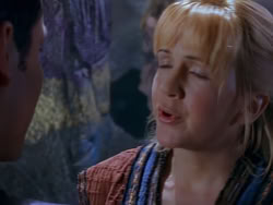 extant_XenaWarriorPrincess_1x12-BewareGreeksBearingGifts_2780