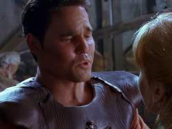 extant_XenaWarriorPrincess_1x12-BewareGreeksBearingGifts_2793