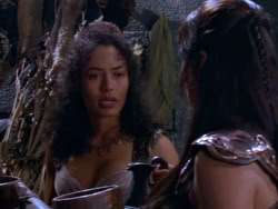 extant_XenaWarriorPrincess_1x12-BewareGreeksBearingGifts_2829