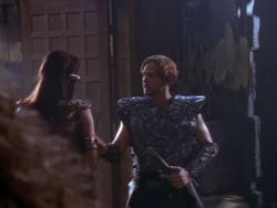 extant_XenaWarriorPrincess_1x12-BewareGreeksBearingGifts_2840