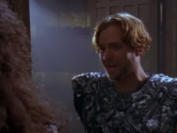 extant_XenaWarriorPrincess_1x12-BewareGreeksBearingGifts_2847