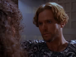 extant_XenaWarriorPrincess_1x12-BewareGreeksBearingGifts_2862