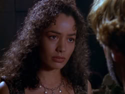 extant_XenaWarriorPrincess_1x12-BewareGreeksBearingGifts_2866