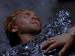 extant_XenaWarriorPrincess_1x12-BewareGreeksBearingGifts_2918