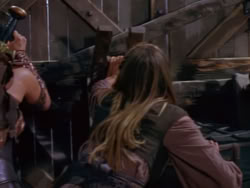 extant_XenaWarriorPrincess_1x12-BewareGreeksBearingGifts_2949